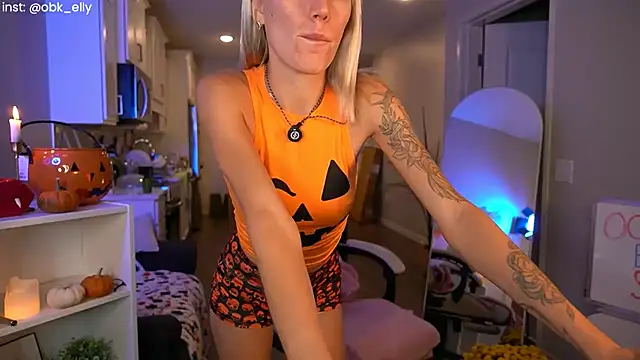 Ohbabykelly online show from October 2025 12:10:02 AM