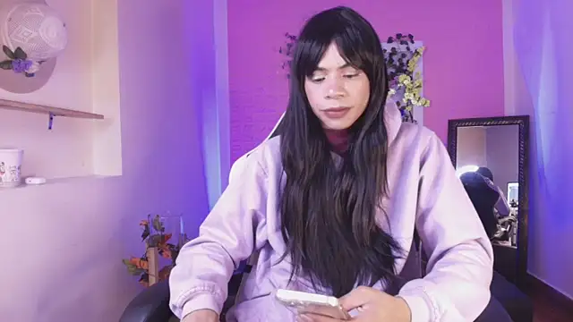 Katy bratz  online show from October 2025 01:50:01 AM