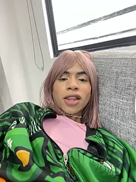 Katy bratz  online show from October 2025 07:13:02 PM