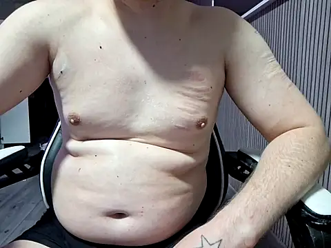 fuuck3dAss online show from October 2025 09:48:01 PM