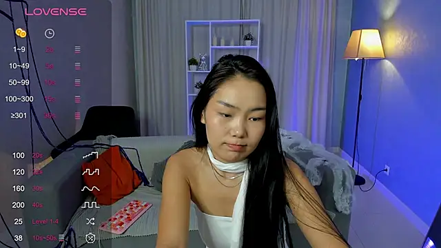 Snapshot of AsianCheek chatting on October 2025 01:37:02 AM AsianCheek online show from October 2025 01:37:02 AM