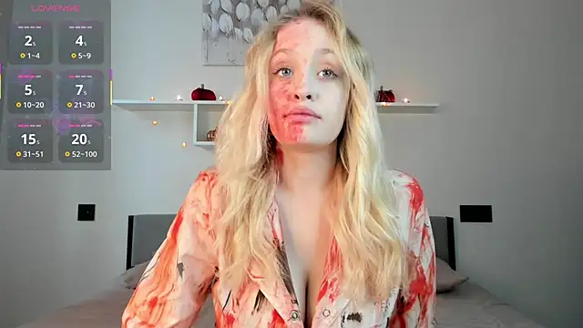 Julliakoill online show from October 2025 08:11:01 AM