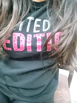 Snapshot of Kayna_Rawat chatting on December 2025 11:23:02 AM Kayna Rawat online show from December 2025 11:23:02 AM