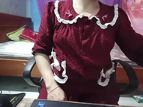 Xue weng online show from May 2026 12:34:01 PM