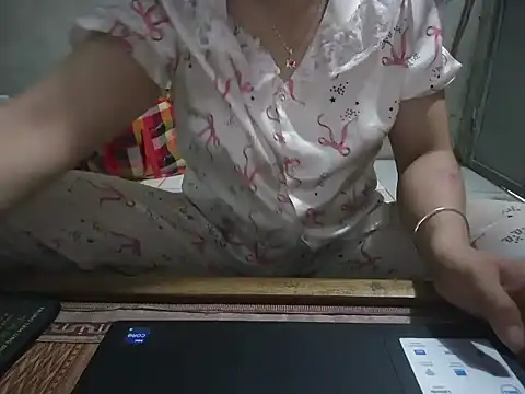 Xue weng online show from June 2026 03:01:02 AM