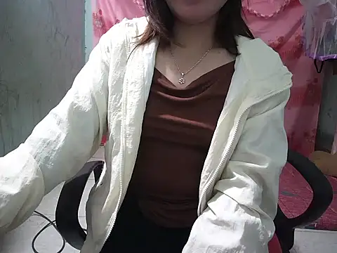 Xue weng online show from November 2025 09:26:02 PM