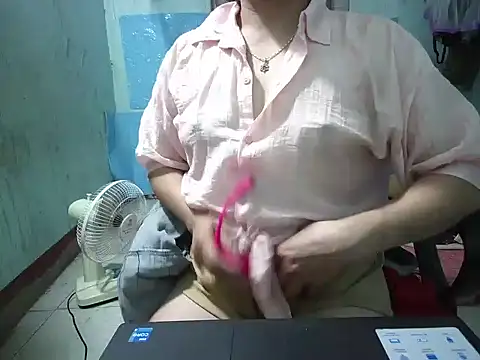 Xue weng online show from October 2025 12:17:02 PM