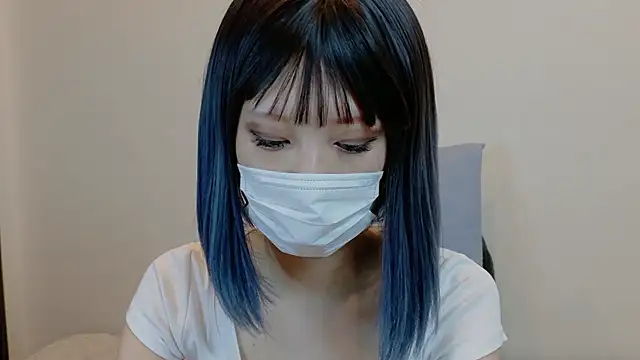 sarina at online show from November 2025 07:23:01 AM