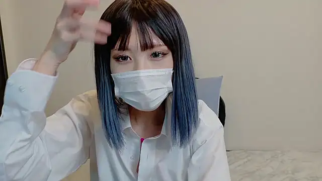 sarina at online show from May 2026 04:38:01 AM