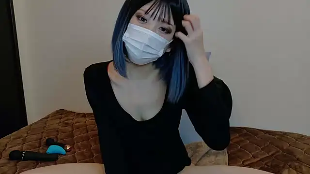 sarina at online show from December 2025 04:28:02 AM