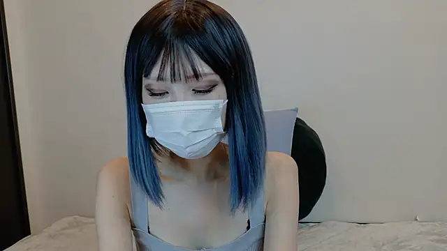 sarina at online show from March 2026 06:25:02 AM