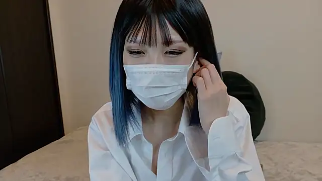 sarina at online show from February 2026 07:41:02 AM