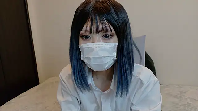 sarina at online show from March 2026 09:33:01 AM