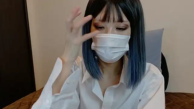 sarina at online show from December 2025 09:26:01 AM