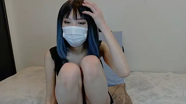 sarina at online show from February 2026 09:31:01 AM