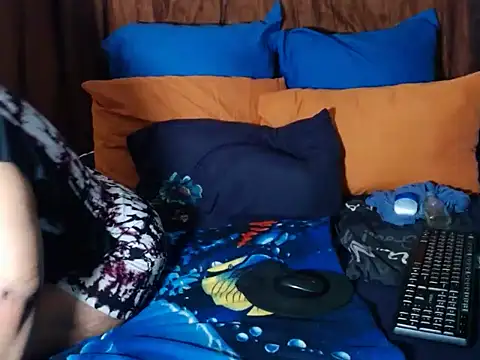 BOUNCINGASSX online show from May 2026 10:57:01 PM