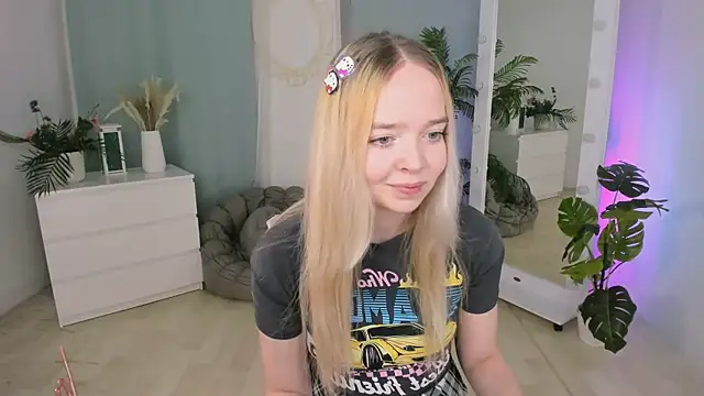 BellaMontgomery online show from December 2025 10:53:02 PM