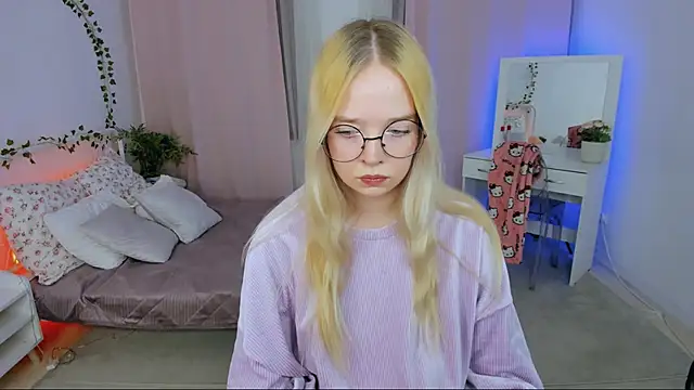 BellaMontgomery online show from November 2025 09:51:02 PM