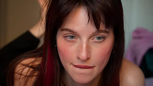 ellaa91 online show from November 2025 01:48:01 PM