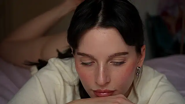 ellaa91 online show from November 2025 12:27:02 PM