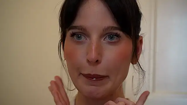 ellaa91 online show from December 2025 12:29:01 PM