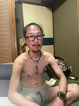 Snapshot of uta002418 chatting on June 2026 03:01:01 PM uta002418 online show from June 2026 03:01:01 PM