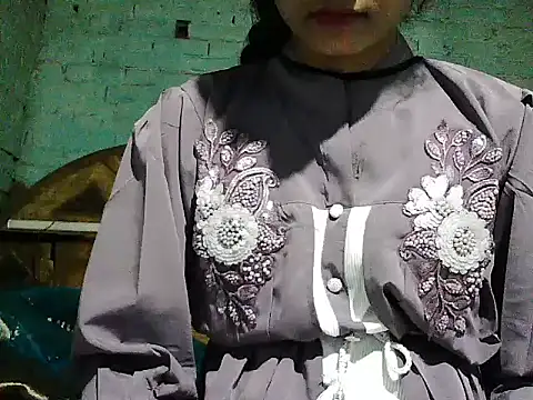 ROSE GOLDE online show from October 2025 11:20:01 AM