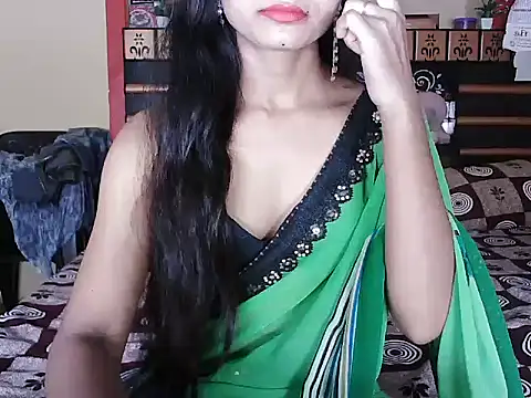 Snapshot of ROSE_GOLDE chatting on September 2025 02:56:02 PM ROSE GOLDE online show from September 2025 02:56:02 PM