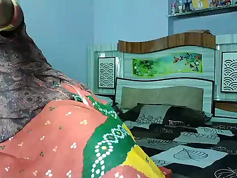 ROSE GOLDE online show from June 2026 02:51:01 PM