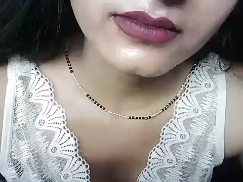 ROSE GOLDE online show from July 2026 05:26:01 PM