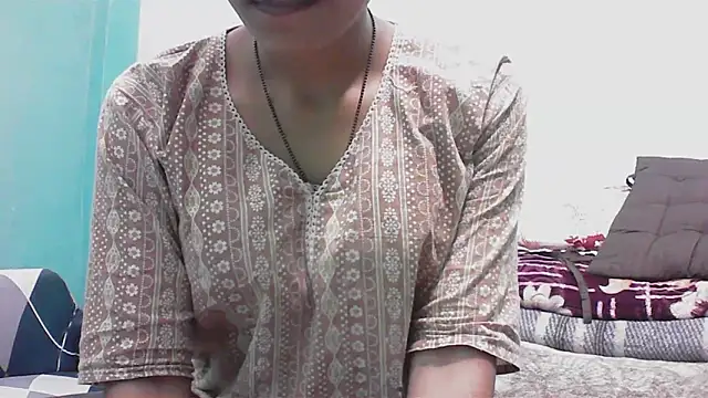 horny  couple  online show from February 2026 05:31:01 PM