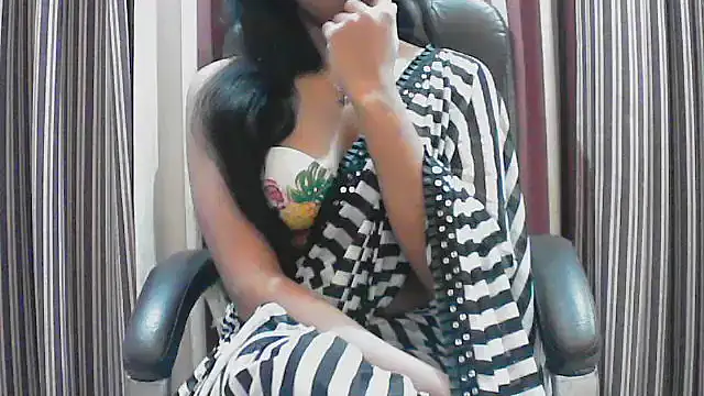 horny  couple  online show from December 2025 05:56:02 PM