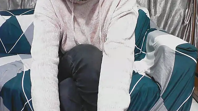 horny  couple  online show from January 2026 04:55:01 PM