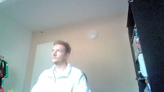 Snapshot of BronBreakerXL chatting on October 2025 01:34:01 PM BronBreakerXL online show from October 2025 01:34:01 PM