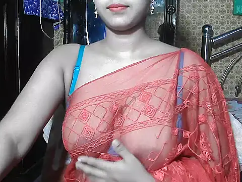 Snapshot of jui- chatting on October 2025 04:18:02 PM jui- online show from October 2025 04:18:02 PM