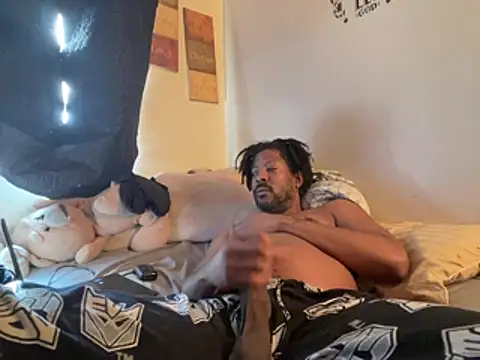 viceutk1 online show from February 2026 05:57:02 PM