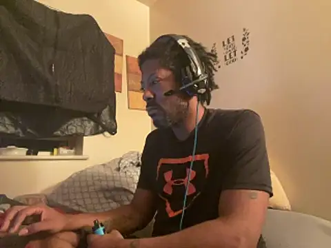 viceutk1 online show from February 2026 10:39:02 AM