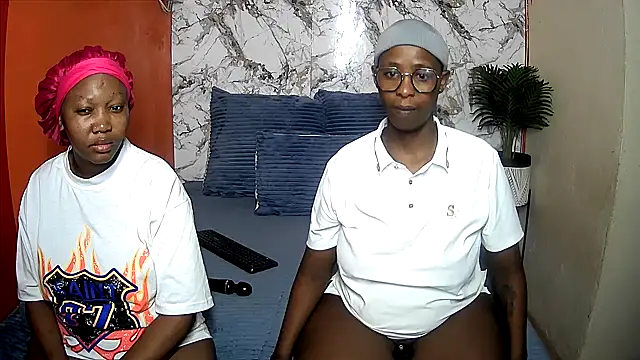 CouplesX96xx online show from May 2026 03:13:01 AM