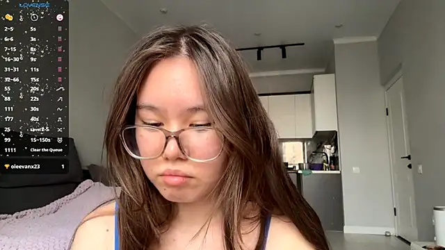 Wow Akemi online show from September 2025 09:38:02 AM