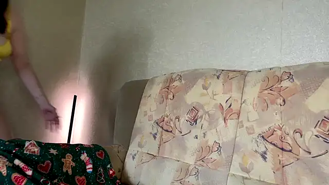 Marinpeach online show from March 2026 11:25:02 AM