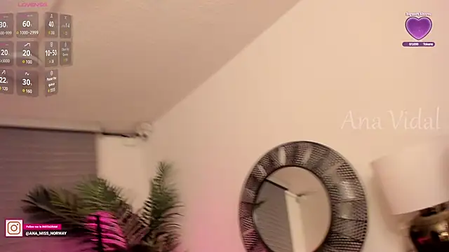 Snapshot of Miss_norway chatting on November 2025 09:51:01 PM Miss norway online show from November 2025 09:51:01 PM