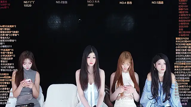 Snapshot of EYgirl222 chatting on February 2026 07:19:02 AM EYgirl222 online show from February 2026 07:19:02 AM