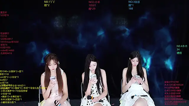 EYgirl222 online show from November 2025 08:30:01 AM