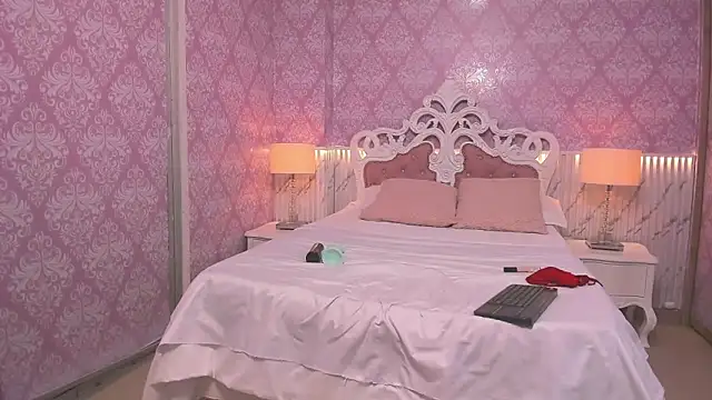 Snapshot of BabyAngel18_ chatting on September 2025 11:57:01 AM BabyAngel18 online show from September 2025 11:57:01 AM