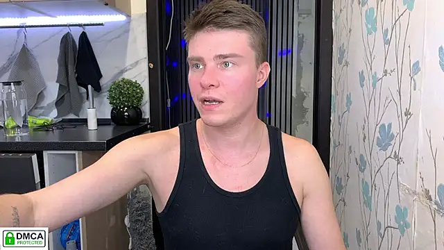 Snapshot of holy_eggs_02 chatting on December 2025 01:34:02 PM holy eggs 02 online show from December 2025 01:34:02 PM