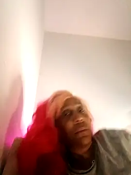 Snapshot of iamlalamilano chatting on April 2026 10:15:01 PM iamlalamilano online show from April 2026 10:15:01 PM