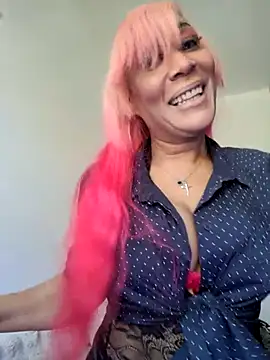 iamlalamilano online show from February 2026 02:28:02 PM