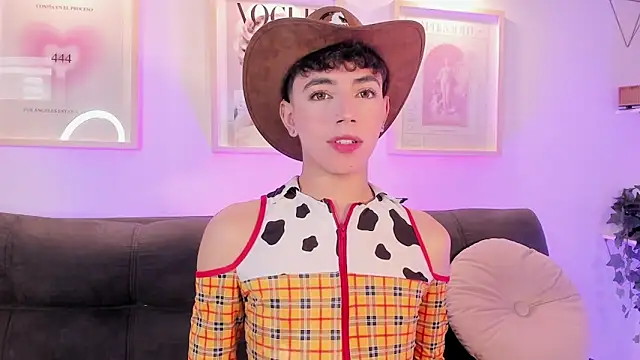 Snapshot of evan_voss chatting on November 2025 03:15:02 PM evan voss online show from November 2025 03:15:02 PM