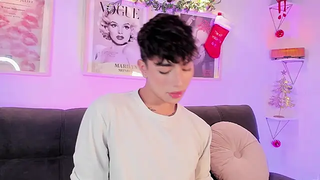 Snapshot of evan_voss chatting on December 2025 01:06:01 PM evan voss online show from December 2025 01:06:01 PM