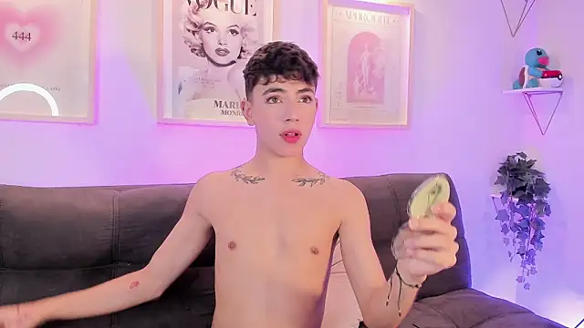 Snapshot of evan_voss chatting on November 2025 11:58:01 AM evan voss online show from November 2025 11:58:01 AM